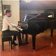 Profesor Titulado de Piano, Lenguaje Musical